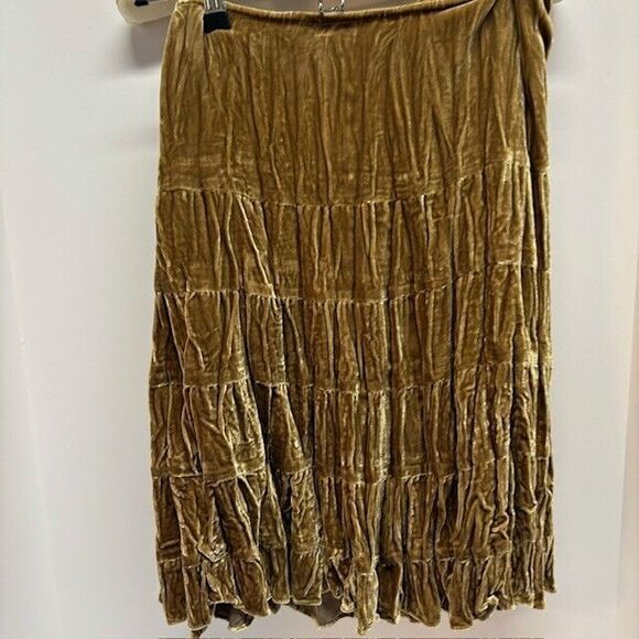 CACHE Crushed Velvet Tiered Ruffle Skirt Gold Womens Size 8 Whimsy Goth - Picture 15 of 15